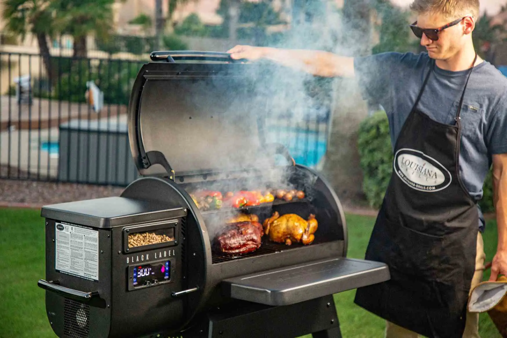 Louisiana Grills 800 Black Label Series Grill with WiFi Control Amazing 7 Louisiana Grills 800 Black Label Series Grill with WiFi Control Amazing - Image 7