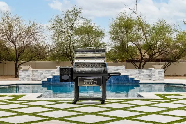 Louisiana Grills Founders Legacy 1200 Pellet Grill Heaven 8 Louisiana Grills Founders Legacy 1200 Pellet Grill Heaven - Image 8